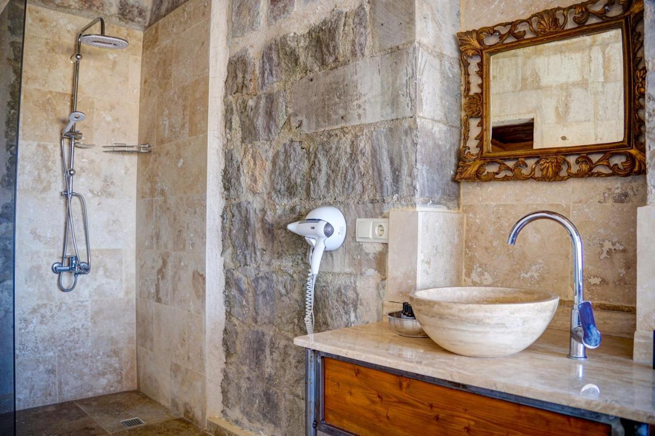 Karma Cappadocia Bed & Breakfast Uchisar Exterior photo